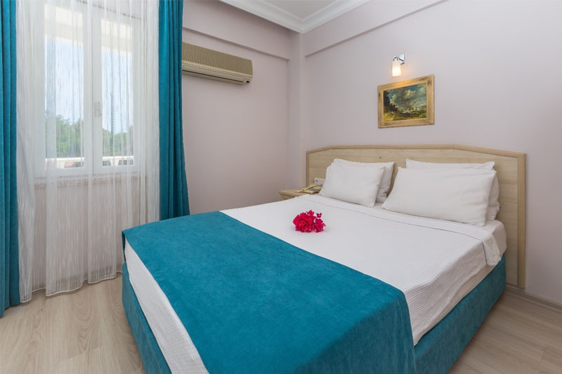 Standart Oda — Deniz Manzaralı